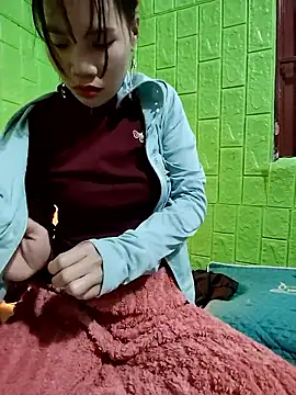 Snapshot of Tin_tanny chatting on January 6, 2026, 12:58 am Tin tanny online show from January 6, 2026, 12:58 am