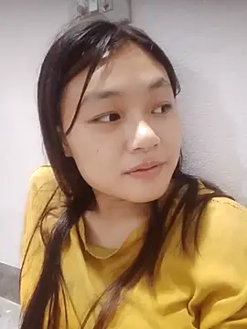 mai-xinh online show from October 7, 2025, 2:18 pm