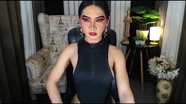 Snapshot of MariaLucyJasminx chatting on November 10, 2025, 8:36 pm MariaLucyJasminx online show from November 10, 2025, 8:36 pm