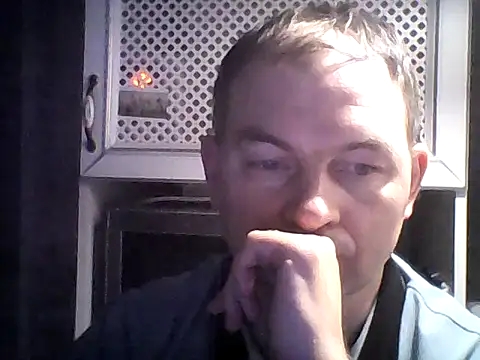 SummerArthur online show from October 1, 2025, 4:44 pm