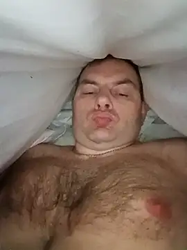 SummerArthur online show from March 9, 2026, 8:45 pm