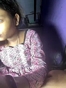 Hot Mayra  online show from December 17, 2025, 6:29 am