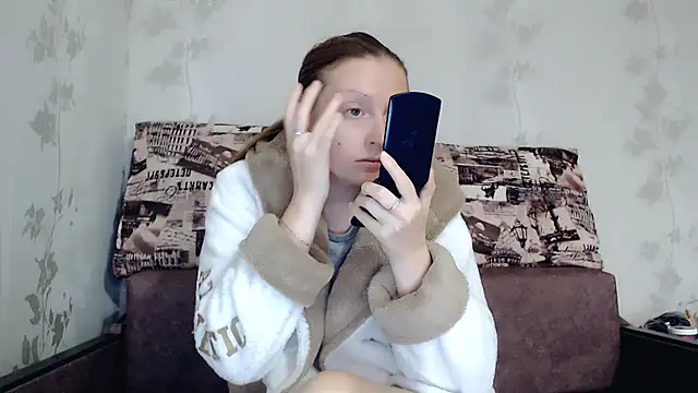 Snapshot of angelllsexy chatting on October 28, 2025, 1:21 pm angelllsexy online show from October 28, 2025, 1:21 pm