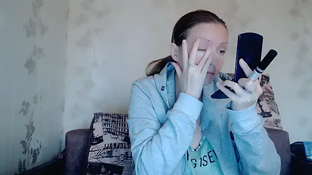 Snapshot of angelllsexy chatting on October 30, 2025, 1:31 pm angelllsexy online show from October 30, 2025, 1:31 pm