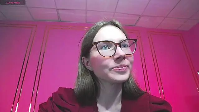 JessieJuss online show from March 12, 2026, 7:40 pm