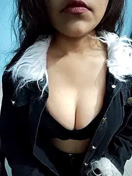 queen visakha online show from December 20, 2025, 8:28 am