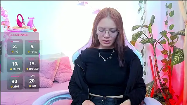 Snapshot of Jade22__ chatting on October 3, 2025, 2:07 pm Jade22 online show from October 3, 2025, 2:07 pm
