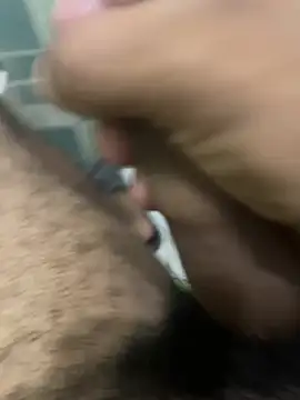 Snapshot of FromVnz chatting on February 3, 2026, 4:56 pm FromVnz online show from February 3, 2026, 4:56 pm