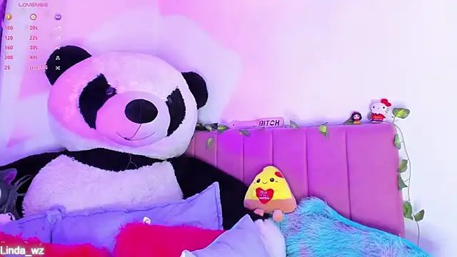 LindaWz  online show from March 9, 2026, 7:45 am