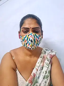 sherlin24 online show from November 16, 2025, 3:28 pm