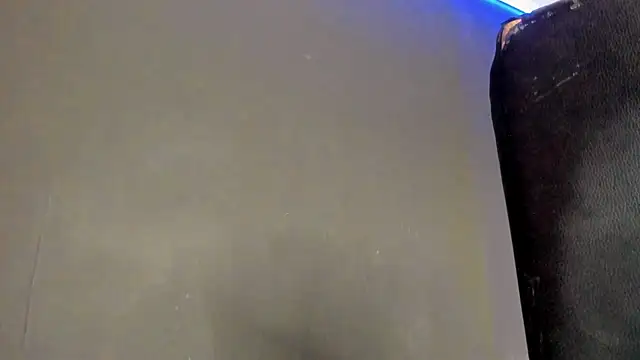 Boss Domiinator online show from April 4, 2026, 12:34 pm