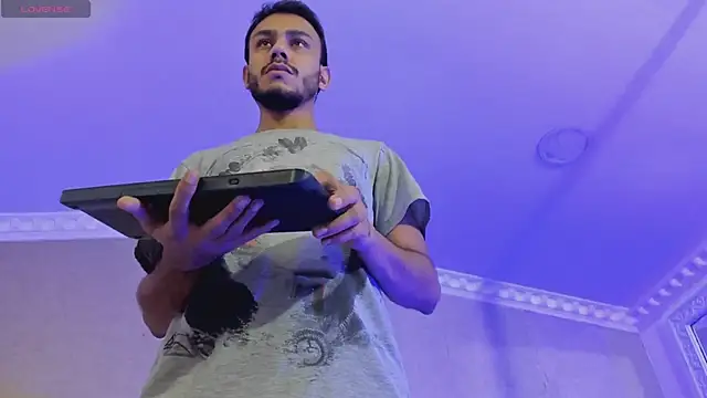 Boss Domiinator online show from January 10, 2026, 12:44 pm