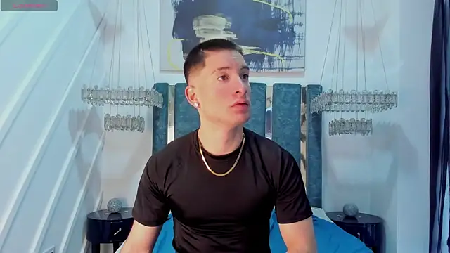 HunterHeat  online show from December 5, 2025, 11:42 am