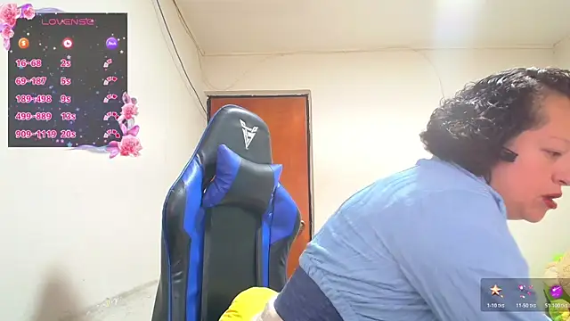 Miss Oriana online show from December 5, 2025, 6:17 pm