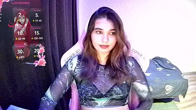 Kris Moss online show from December 16, 2025, 10:47 pm