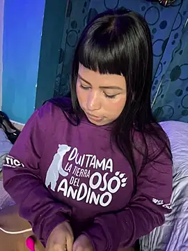 Michluxe 69 online show from February 10, 2026, 1:59 am