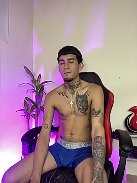 Snapshot of dilan_abraham12 chatting on June 20, 2026, 7:57 am dilan abraham12 online show from June 20, 2026, 7:57 am