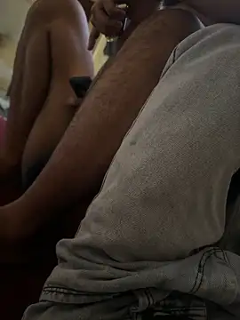 lele122277 online show from April 16, 2026, 12:17 pm