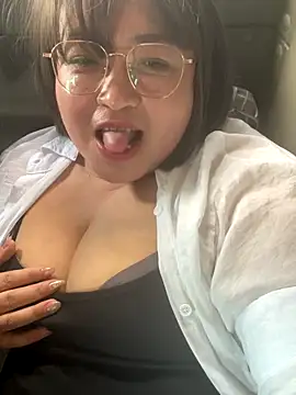 Snapshot of icewoman888 chatting on October 14, 2025, 2:34 am icewoman888 online show from October 14, 2025, 2:34 am