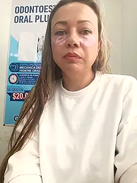 Snapshot of Madisson-04_ chatting on February 13, 2026, 3:01 pm Madisson-04 online show from February 13, 2026, 3:01 pm