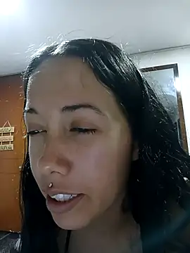 MiaForever1 online show from November 11, 2025, 2:17 am