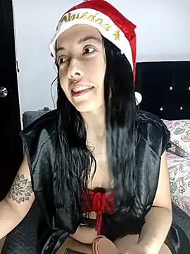 MiaForever1 online show from December 16, 2025, 10:47 pm