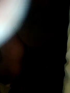 Snapshot of CREAMYASSNAEE chatting on November 8, 2025, 12:42 pm CREAMYASSNAEE online show from November 8, 2025, 12:42 pm