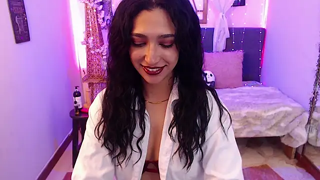 Snapshot of Cleofox_ chatting on October 22, 2025, 12:32 am Cleofox online show from October 22, 2025, 12:32 am