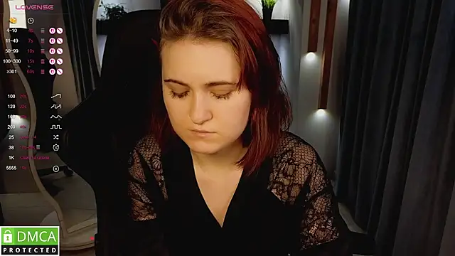 Roxy foxi online show from November 10, 2025, 1:10 am