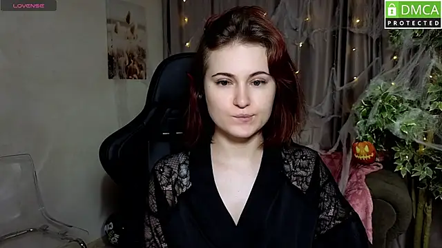 Roxy foxi online show from November 2, 2025, 1:10 am