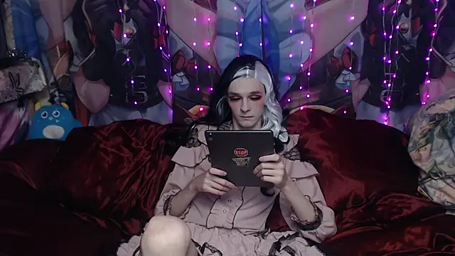 yutachka online show from November 14, 2025, 10:46 pm