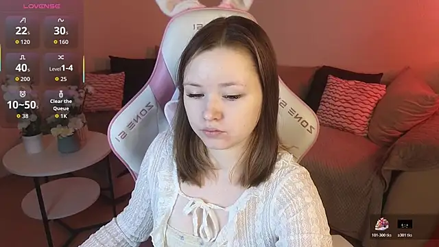 Snapshot of Sweetie_Hope chatting on January 17, 2026, 4:32 pm Sweetie Hope online show from January 17, 2026, 4:32 pm