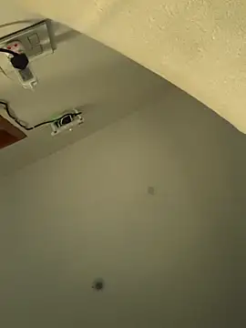 Aidakhan1212 online show from April 13, 2026, 2:37 am