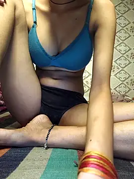 Aidakhan1212 online show from February 20, 2026, 4:42 pm