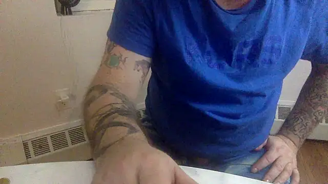 edger4lif3 online show from November 13, 2025, 5:00 am