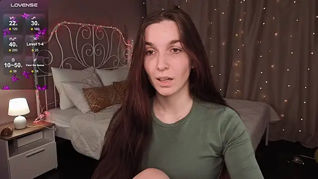 Miss   Eva online show from October 2, 2025, 12:58 am