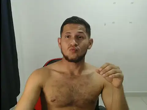 Snapshot of maik_135 chatting on September 29, 2025, 2:18 am maik 135 online show from September 29, 2025, 2:18 am