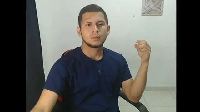Snapshot of maik_135 chatting on September 14, 2025, 12:11 am maik 135 online show from September 14, 2025, 12:11 am