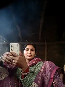 LUCKY cut online show from December 2, 2025, 2:56 am