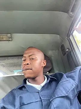 dick4mami online show from April 15, 2026, 8:53 am