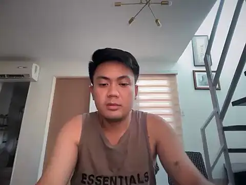 mateo012920 online show from May 5, 2026, 7:11 am