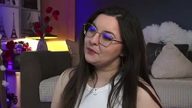 Mia Swano online show from March 3, 2026, 2:29 am