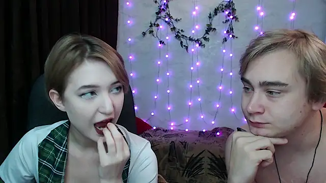 Lust4Money online show from November 21, 2025, 8:30 pm