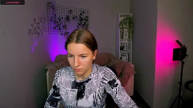 Snapshot of benny_duglas chatting on October 6, 2025, 9:43 am benny duglas online show from October 6, 2025, 9:43 am