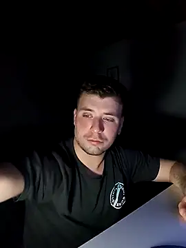 ferrari1996 online show from September 15, 2025, 4:02 am