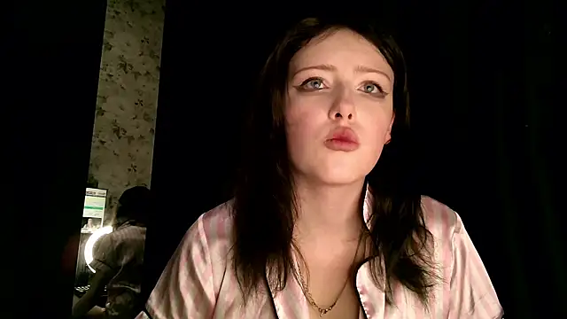 rosy petal online show from November 19, 2025, 4:51 pm