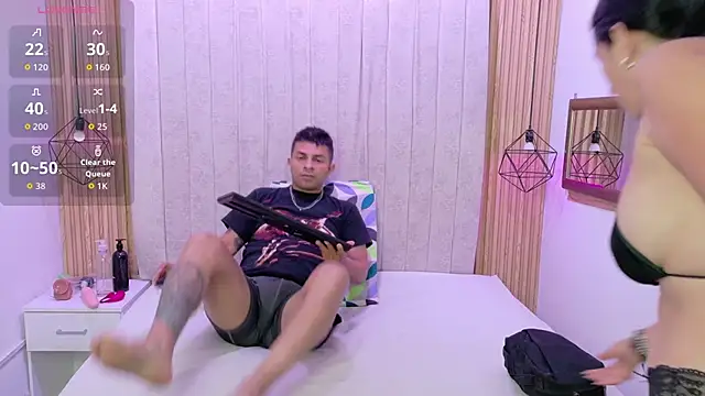 Kity spiderr online show from November 3, 2025, 12:31 pm