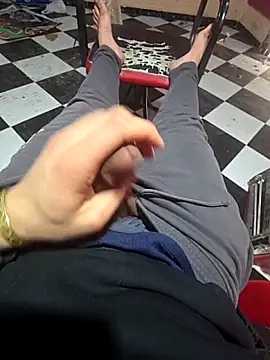 anis3g4 online show from March 20, 2026, 12:39 pm