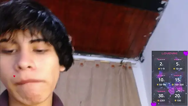 Snapshot of DaraKat18 chatting on May 16, 2026, 10:09 pm DaraKat18 online show from May 16, 2026, 10:09 pm