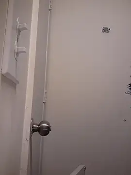 DarkSkinStroker online show from November 4, 2025, 3:54 am